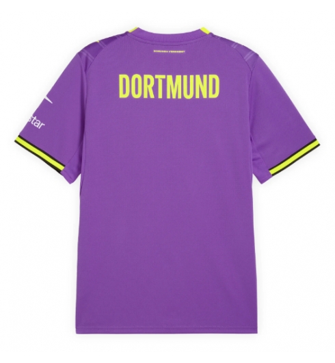 Köp Köp billiga fotbollströjor Borussia Dortmund Tredje Tröja 2026-27 Lila Kortärmad på kopafotbollsset.com 2 Köpa Köp billiga fotbollströjor Borussia Dortmund Tredje Tröja 2026-27 Lila Kortärmad på nätet 2