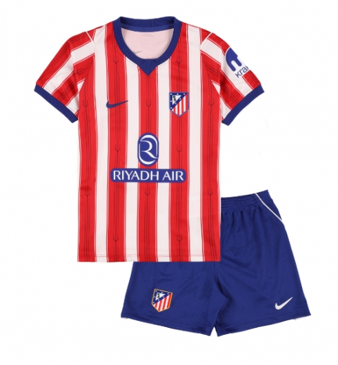 Köp Barn Atletico Madrid tröja med eget namn Hemmatröja 2026-27 Mini-Kit Fotbollskläder på kopafotbollsset.com Köpa Barn Atletico Madrid tröja med eget namn Hemmatröja 2026-27 Mini-Kit Fotbollskläder på nätet