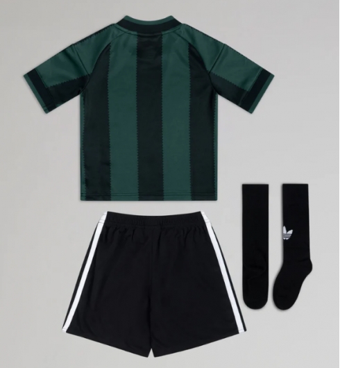 Köp Celtic Fotbollströja Barn Bortatröja 2026-27 Kortärmad + Korta byxor på kopafotbollsset.com 2 Köpa Celtic Fotbollströja Barn Bortatröja 2026-27 Kortärmad + Korta byxor på nätet 2