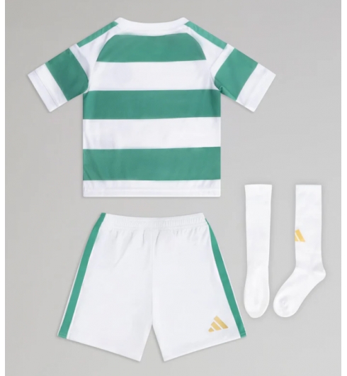 Köp Billiga Fotbollströjor Barn Celtic Hemmatröja 2026-27 grön vit på kopafotbollsset.com 2 Köpa Billiga Fotbollströjor Barn Celtic Hemmatröja 2026-27 grön vit på nätet 2