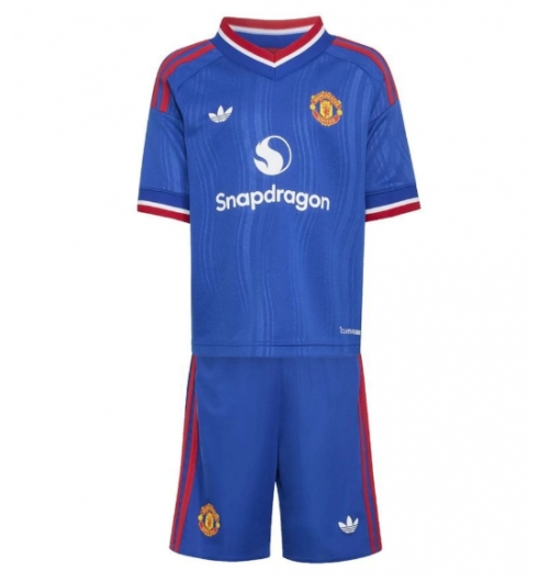 Köp Fotbollskläder billigt Manchester United Bortatröja 2026-27 blå Fotbollsset Barn på kopafotbollsset.com Köpa Fotbollskläder billigt Manchester United Bortatröja 2026-27 blå Fotbollsset Barn på nätet