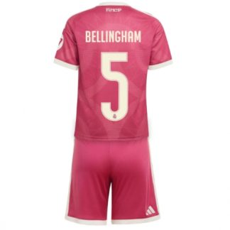 Köp Jude Bellingham #5 Real Madrid Tredje Tröja Barn 2026-27 Fotbollsset med Shorts på kopafotbollsset.com Köpa Jude Bellingham #5 Real Madrid Tredje Tröja Barn 2026-27 Fotbollsset med Shorts på nätet
