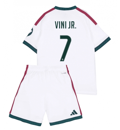 Köp Fotbollströjor Real Madrid Vinicius Junior #7 Hemmatröja 2026-27 Barn Kortärmad + Korta byxor på kopafotbollsset.com Köpa Fotbollströjor Real Madrid Vinicius Junior #7 Hemmatröja 2026-27 Barn Kortärmad + Korta byxor på nätet